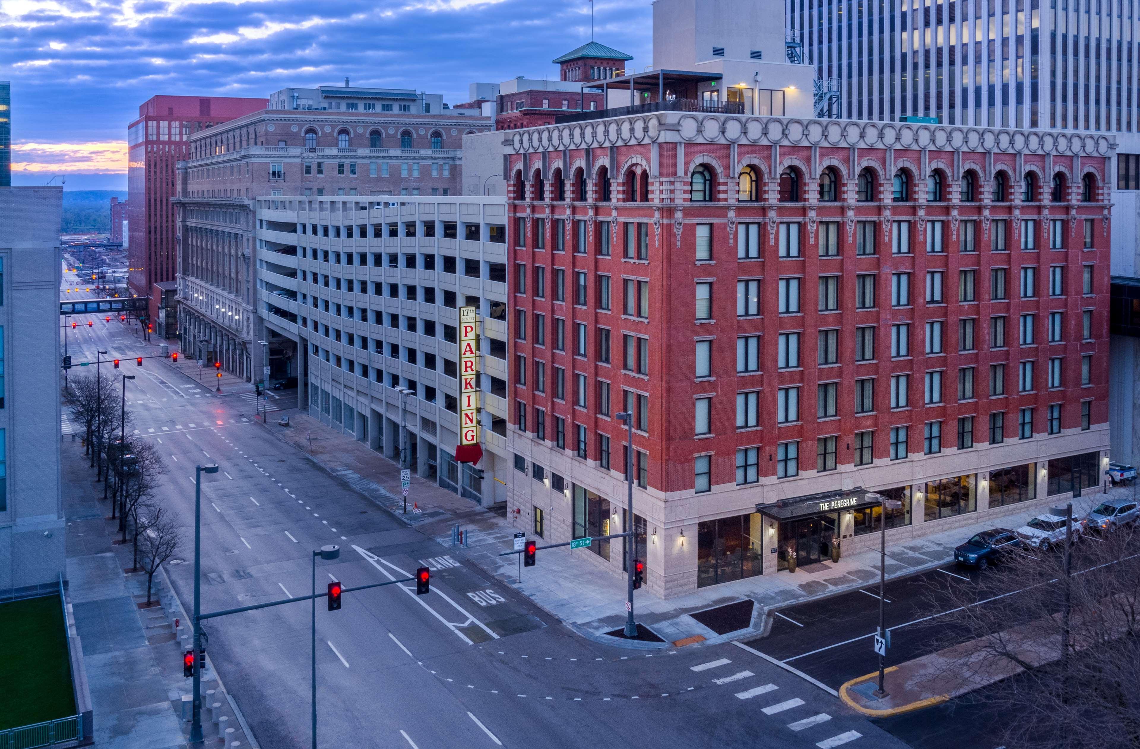 The Peregrine Omaha Downtown Curio Collection By Hilton Hotel Kültér fotó